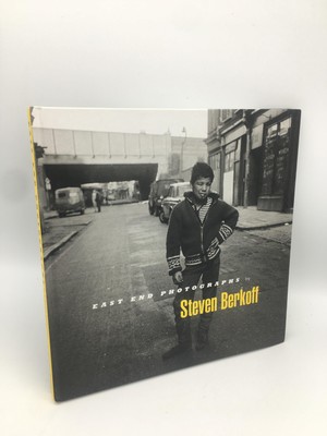 East End Photographs Signed by Berkoff Berkoff, Steven 9781907893285 Dewi Lewi