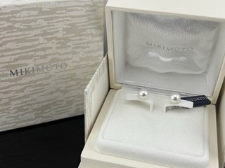 Mikimoto Earrings Akoya Pearl 7.7mm 18K 750 White Gold Butterfly Closures w Box