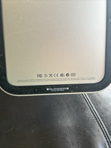 Apple Cinema Display LED A1267 24" LED Silver MB382LL/A - 1920x1200 MagSafe USB - Picture 9 of 10