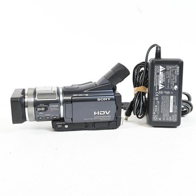 Sony Handycam HDR-HC1 Digital HD Video Camcorder Camera *Read #490