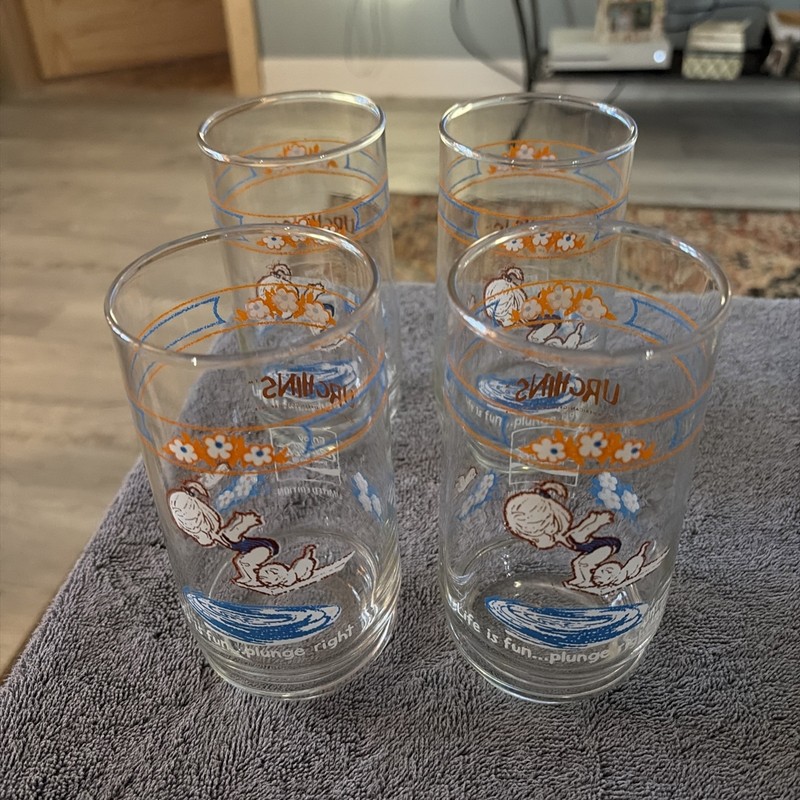 Set Of 4 Vntg  Urchins Drinking Glass Life Is Fun Plunge Right 1978 Coca Cola