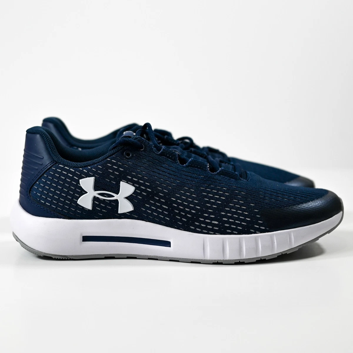 Under Armour Micro G Pursuit Sneakers for Men for Sale  display picture 2