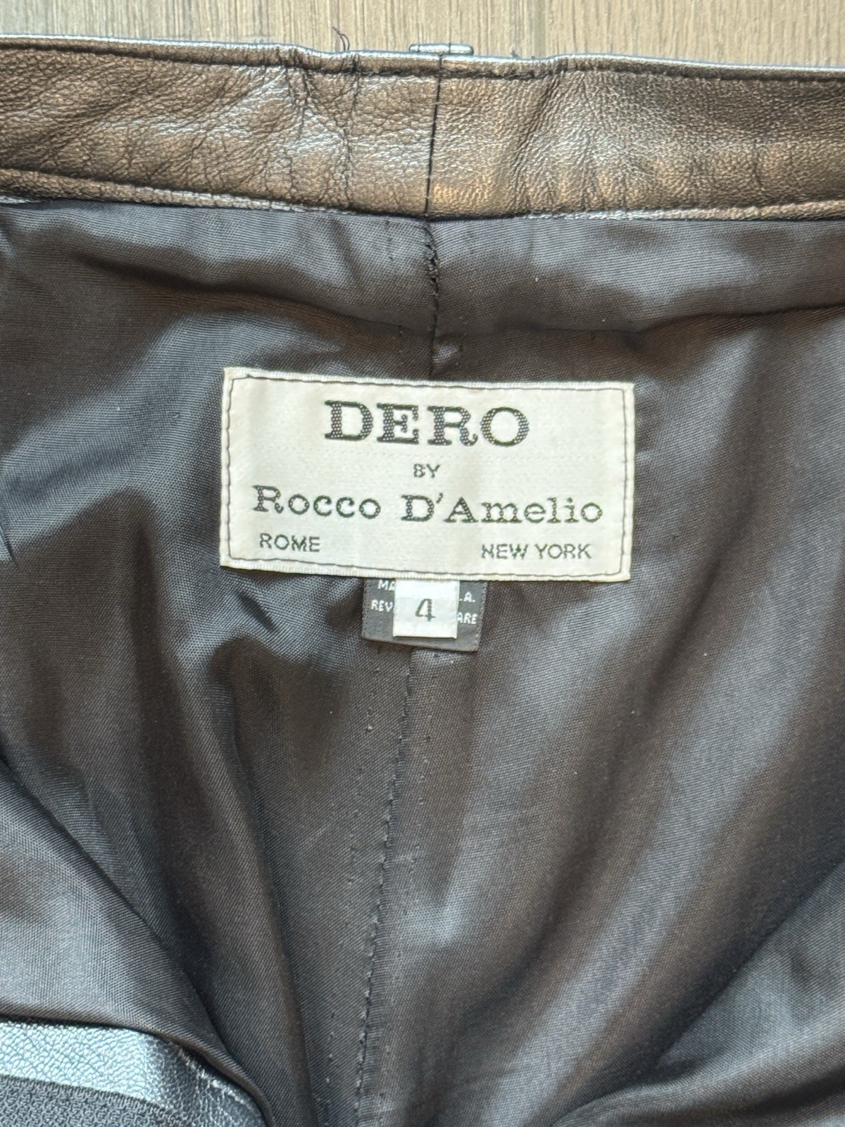 RARE Dero by Rocco D'Amelio Womens Coat XL Metallic Leather Coat Silver Vintage image 4