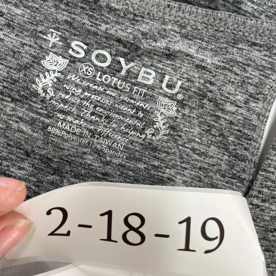 Regata Soybu Feminina X Pequena Cinza Preta Couro Ajuste de Lótus Atlético - Imagem 3 de 4