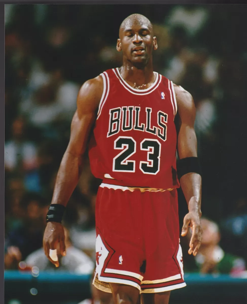 MICHAEL JORDAN #23 8 X 10 PHOTO CHICAGO BULLS NORTH CAROLINA 6