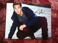 Skylar Astin photograph signed Spring Awakening Pitch Perfect Graves
