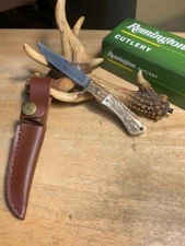 Remington Guide Jr. Skinner 6 1/2" w/Leather Sheath R15655