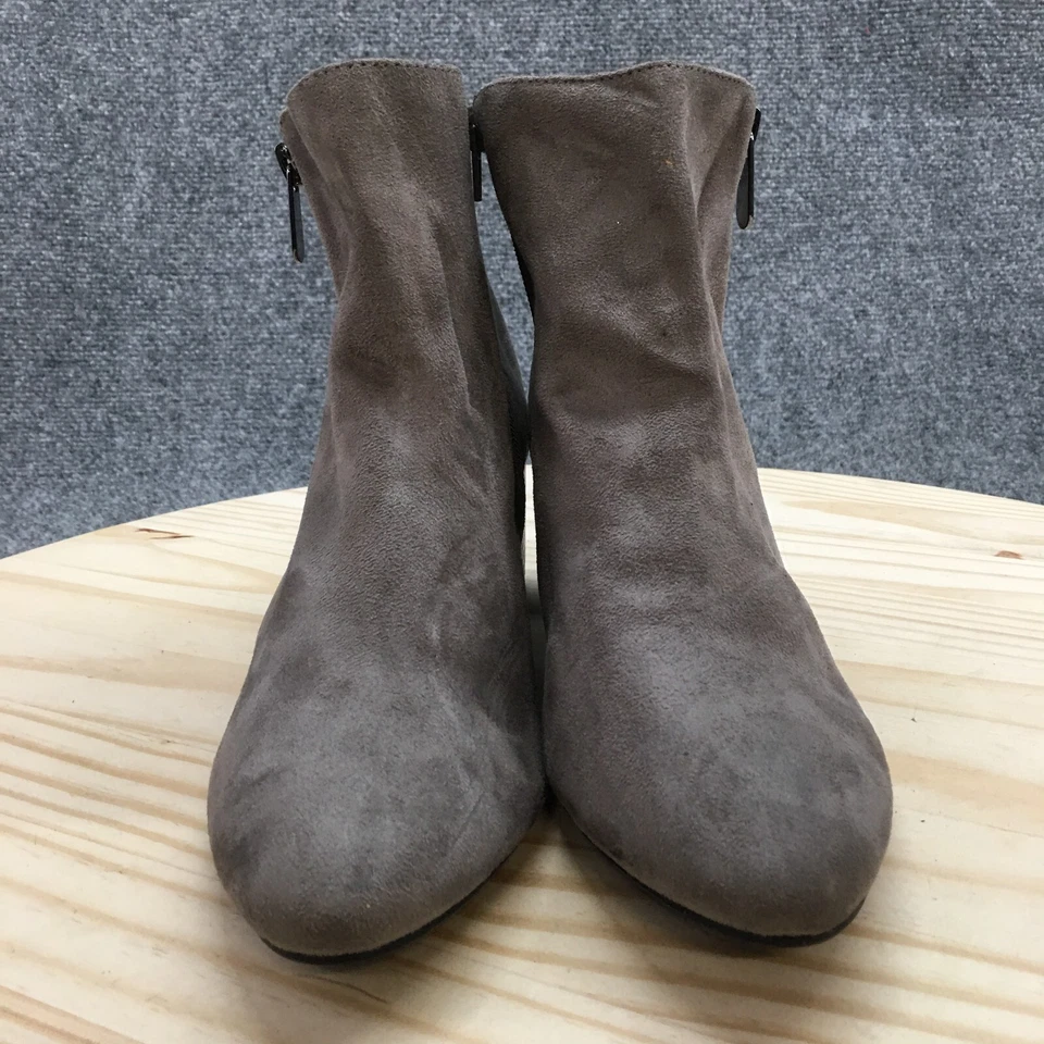 Botas Bandolino Mujer 8.5 M Informales Botines Tacones Gris Gamuza Cremallera Lateral Foto 4 de 4