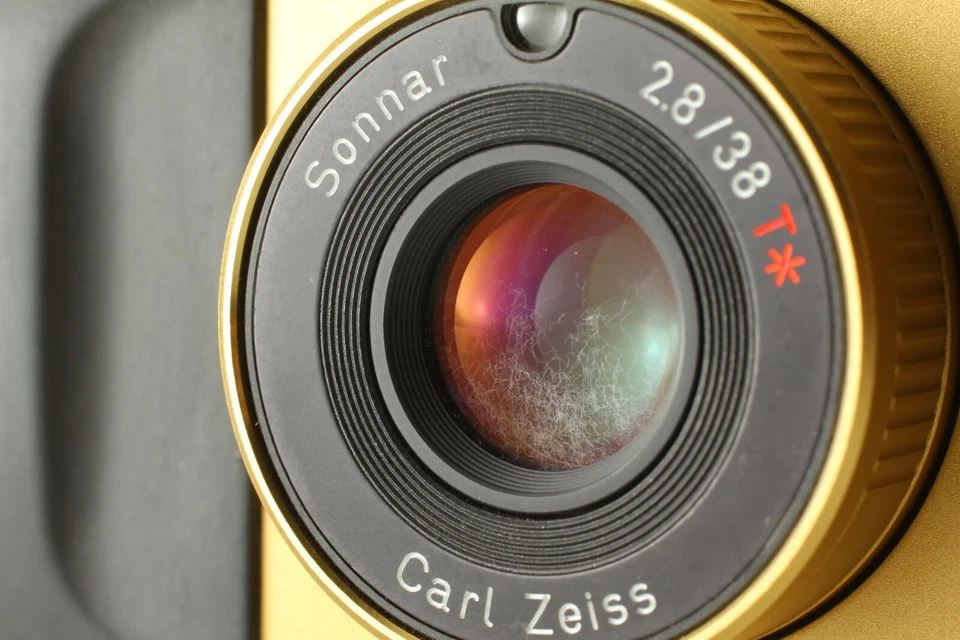 READ!【 EXC+5 】 Contax T2 Gold 35mm Point&Shoot Film Camera w/DATA BACK JAPAN - Image 3 of 4