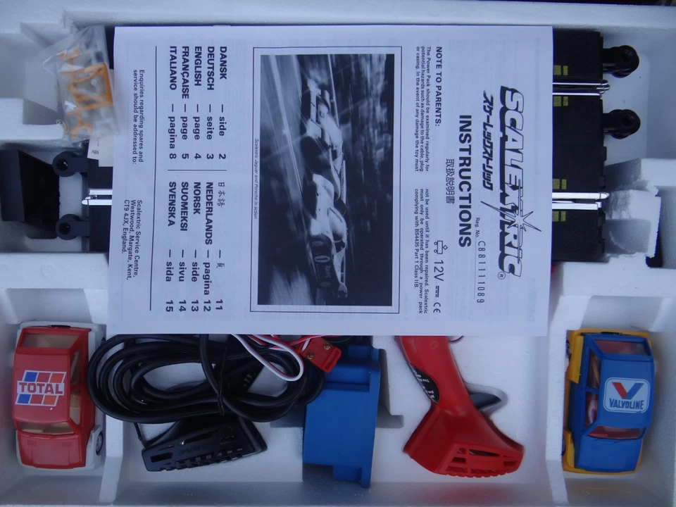 Mighty Metro Scalextric Autobahn Rennbahn Vintage Spielzeug Autos Bahn Set OVP - Bild 4 von 4