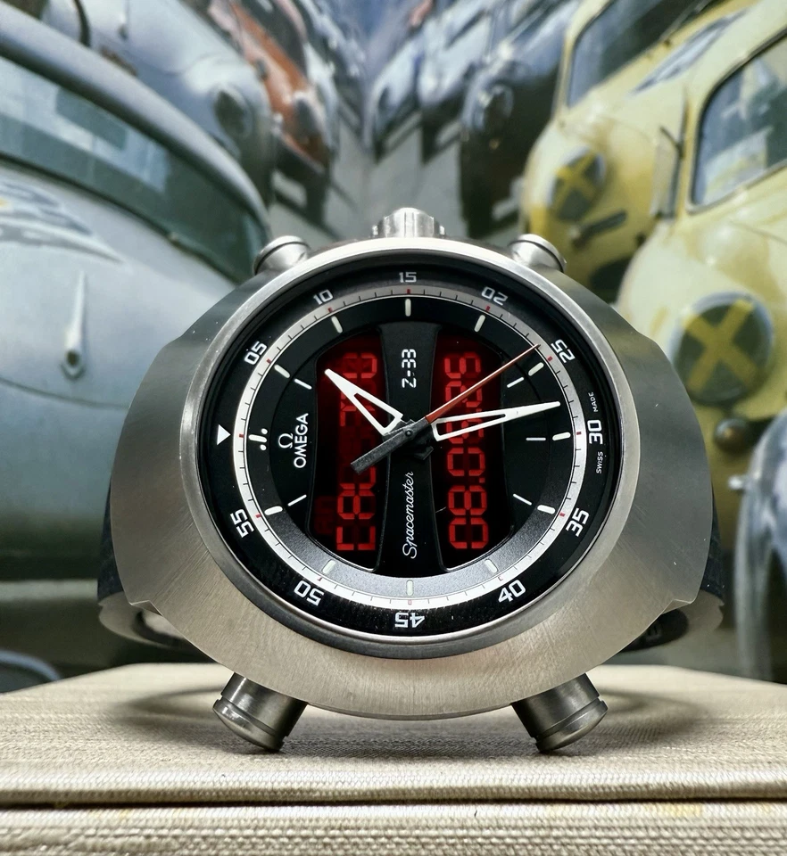 Reloj Omega Speedmaster Spacemaster Z-33 Titanio Cuarzo - Juego Completo Caja y Papeles Foto 4 de 4