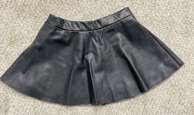 H&M Toddler Little Girl Black Faux Leather Skirt. Size 2T