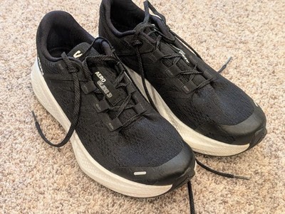 Size 11 - Salomon Aero Glide 3 Black White