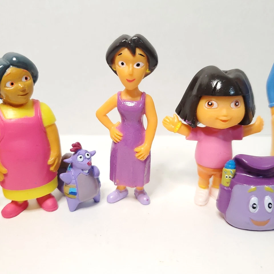 8 - Dora La Exploradora + Familia Mini 2" PVC Cake Topper Figuras Lote DAÑOS Foto 4 de 4