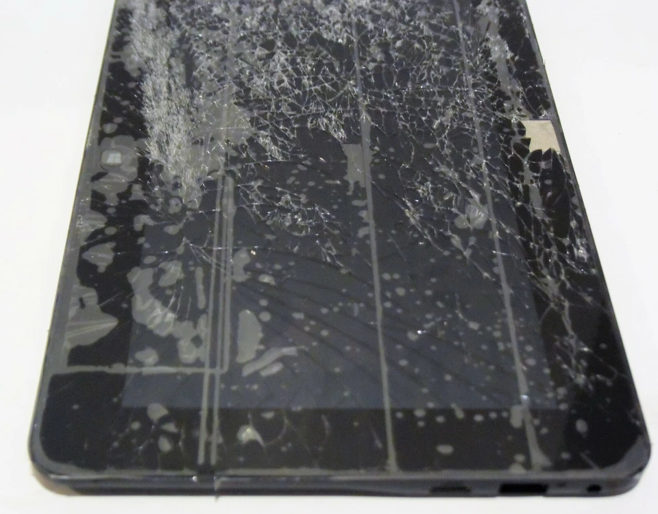 Dell Latitude 10 64 GB, Wi-Fi, 10,1 pulgadas - negro - agrietado como está Foto 2 de 4