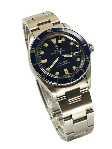 Raro Tudor Submariner ref 90910 in custodia Rolex con quadrante blu