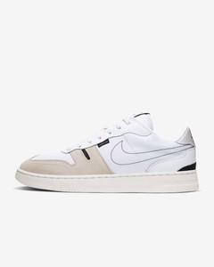 Nike Squash Type - 86$ | CW7578-100 | Shooos.com