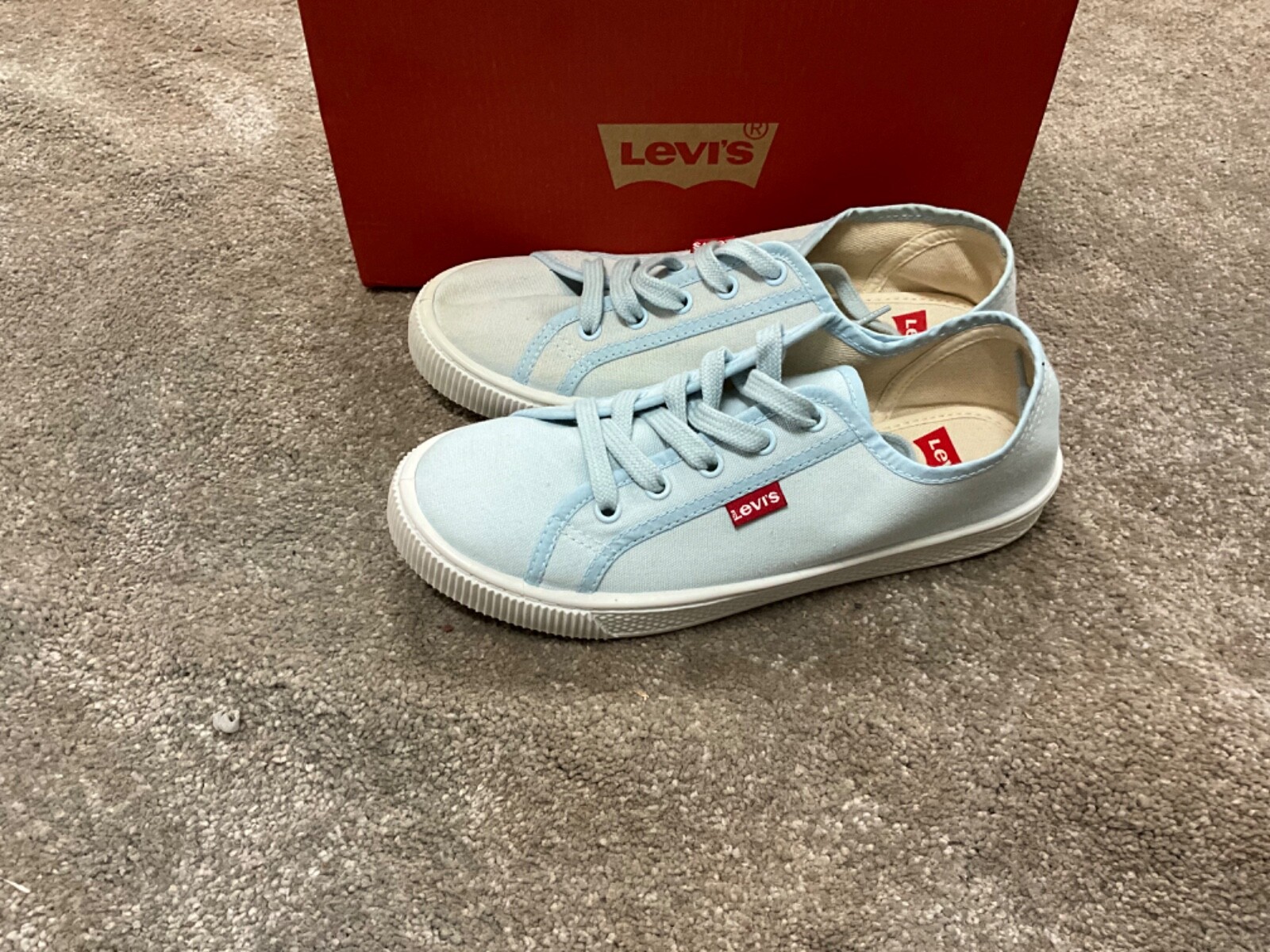 levi's women's malibu beach s trainers