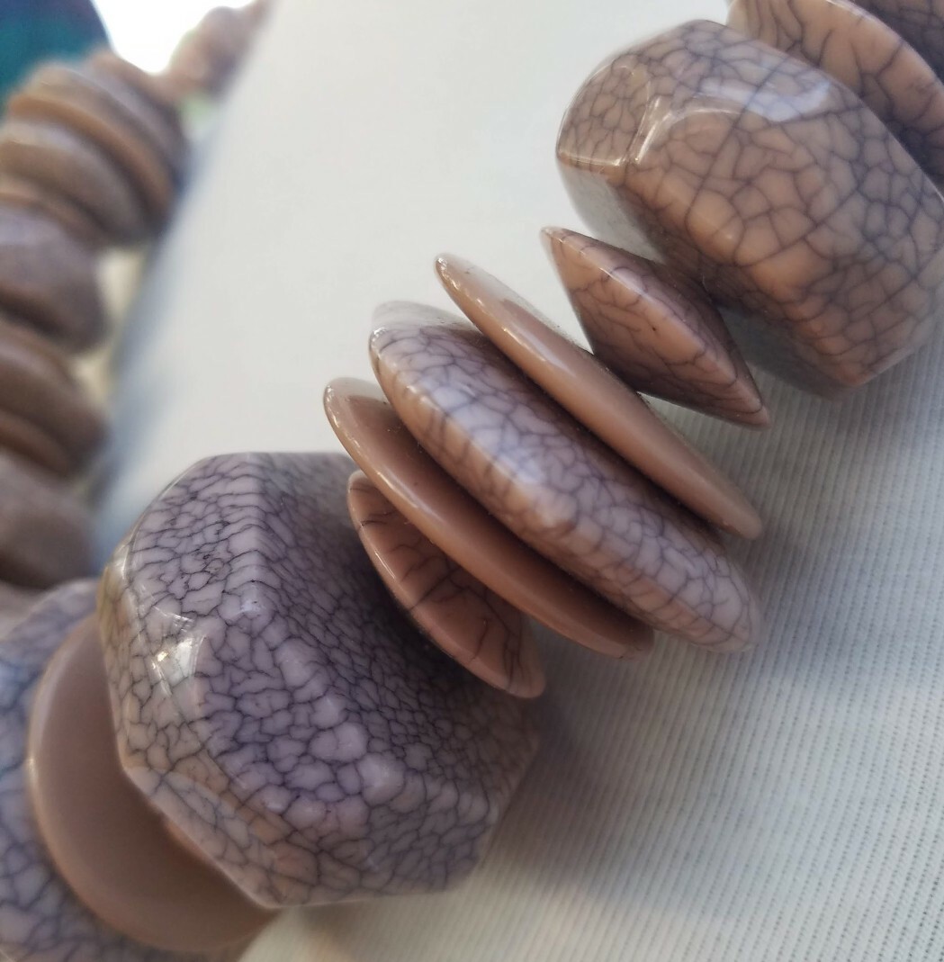 Large chunky statement necklace neutral resin gra… - image 5