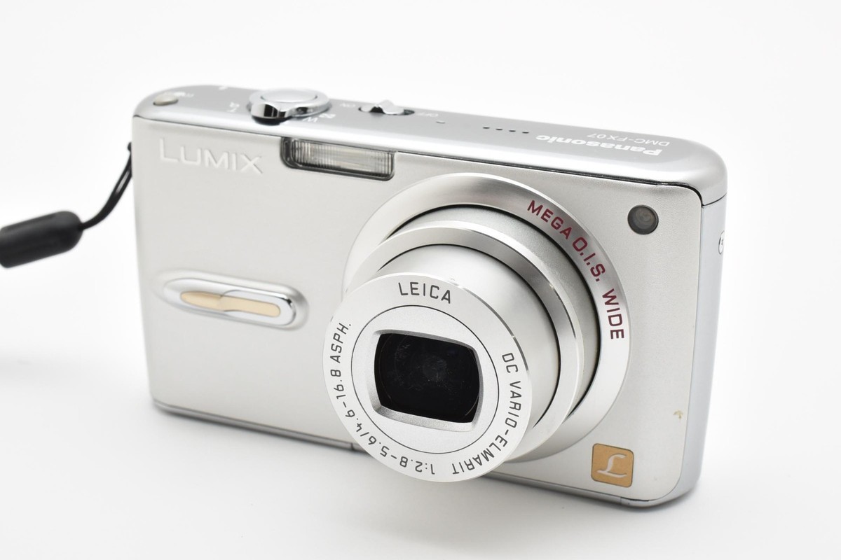 【T2021】 Panasonic LUMIX DMC-FX07 パナソニック Amazon.com : Panasonic Lumix Brown Digital Camera 7.2MP DMC