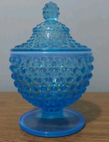FENTON ART GLASS BLUE OPALESCENT HOBNAIL LIDDED CANDY DISH