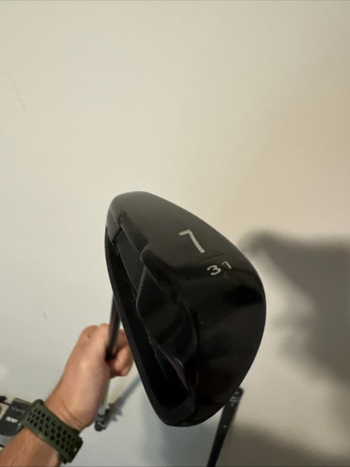 Cleveland CG Negro 7 Hierro 31* 38” LH Miyazaki Grafito Reg Flex Grip Assist Leer Foto 3 de 4