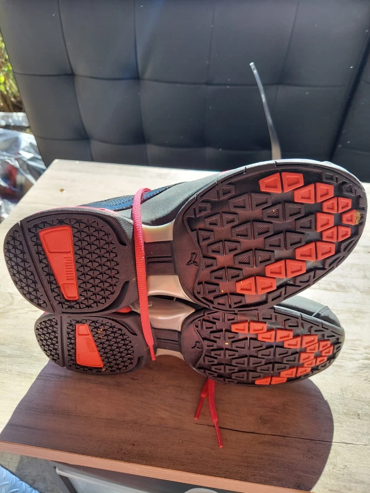 Zapato de entrenamiento cruzado PUMA Tazon 6 WNs FM para mujer talla. 5,5 mex24,5 negro Foto 2 de 4