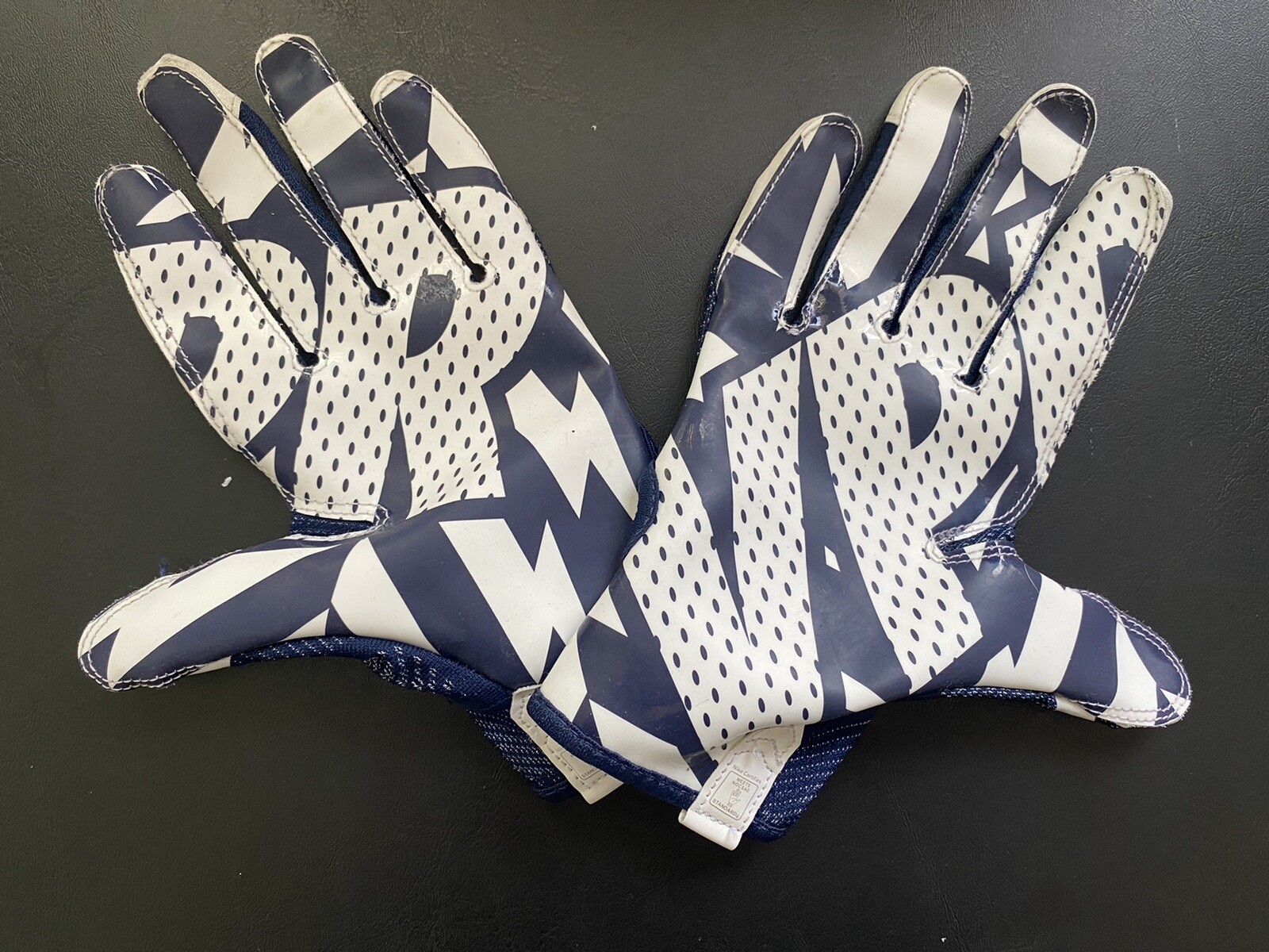 boys nike football gloves eBay