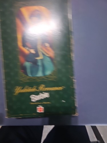 Yuletide Romance Barbie Hallmark Special Edition Doll 1996 Mattel 15621. Vintage
