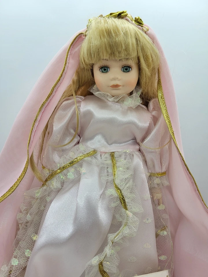 Muñeca de porcelana Bradley's original coleccionable de la Bella Durmiente de Beth llyssa 12" Foto 4 de 4