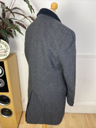 BARBOUR Tweed Herringbone Covert Charcoal ‘Edward’ Overcoat Jacket Coat (42) - Picture 9 of 17