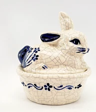 The Potting Shed Rabbit Bunny Trinket Box Crackle Glaze Dedham Pottery Inspired