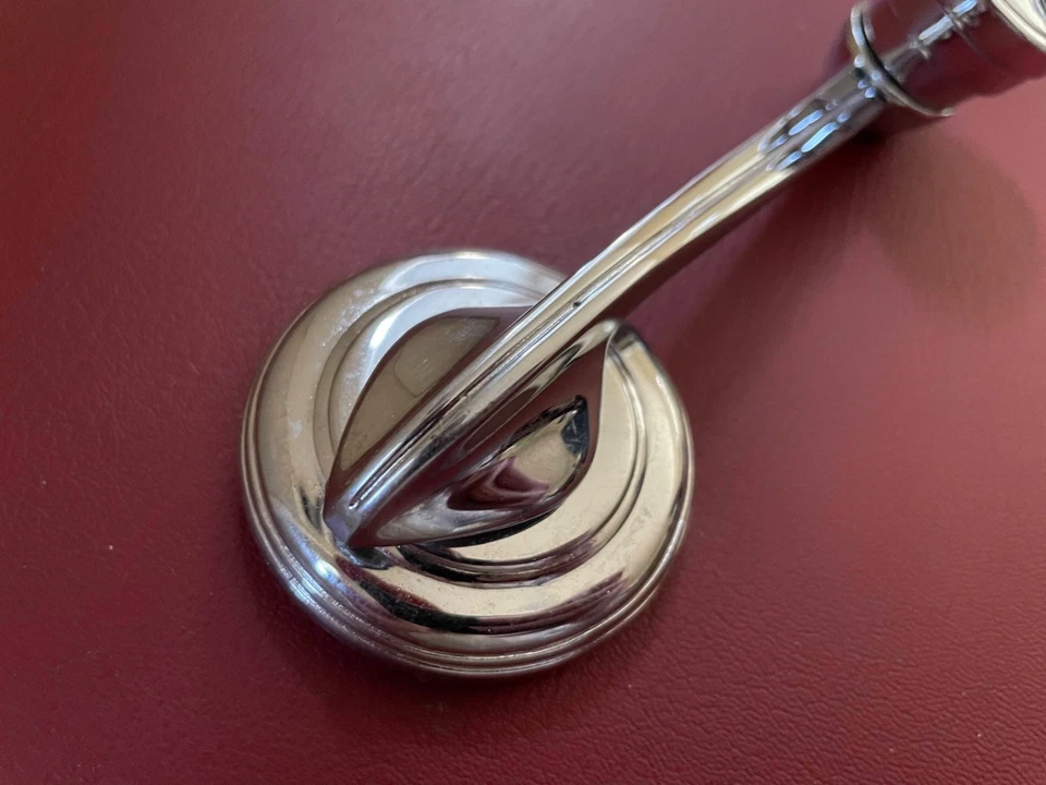 Dodge Wayfarer Roadster 1949 manivela elevadora de ventana y escudo Hot Rat Rod Foto 3 de 4