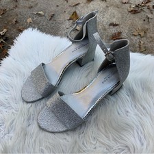 London Fog Silver Women's Nikki Sandals Size 8