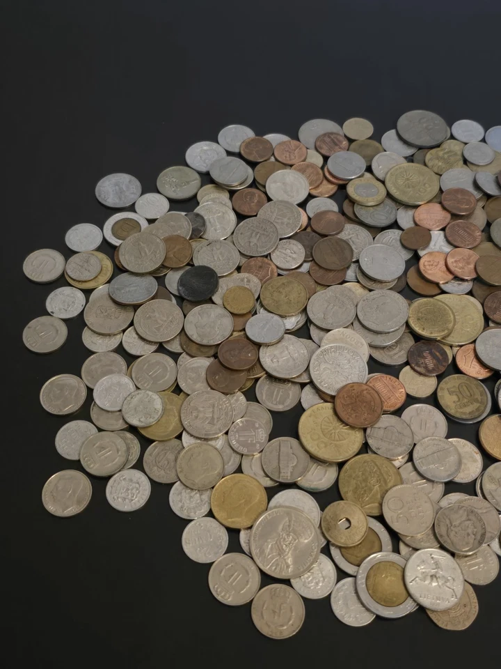 Große Münzsammlung Dachbodenfund viele alte ausländische Münzen unsortiert 1,7kg - Bild 2 von 4