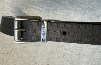 DKNY Woman Signuture Black White Silver Tone Buckle Reversible Classic Belt DKNY Womens Reversible Blk /Silver Leather Belt Sz 33 pre  main image 4