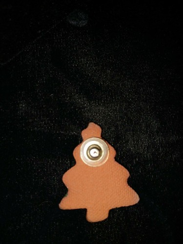 CHRISTMAS TREE HANDMADE HAND PAINTED PIERCED RUSTIC TERRACOTTA EARRINGS VTG - Picture 4 of 8