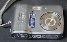 Nikon Digital Camera Coolpix L2 Silver 6MP 3X Zoom Lens TESTED