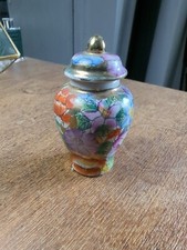 Kleine alte handbemalte Porzellan Dose