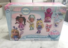 Disney Junior Alice's Wonderland Bakery 6 Piece Figure Play set