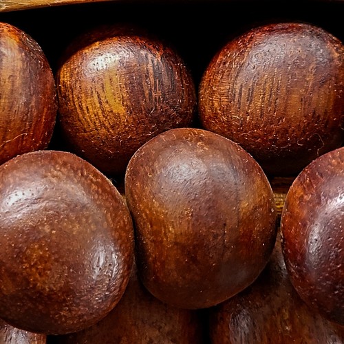 Vintage Wooden Grapes Cluster In Wood Leaf Bowl Wood Fruit Mid Century Modern - Picture 11 of 12