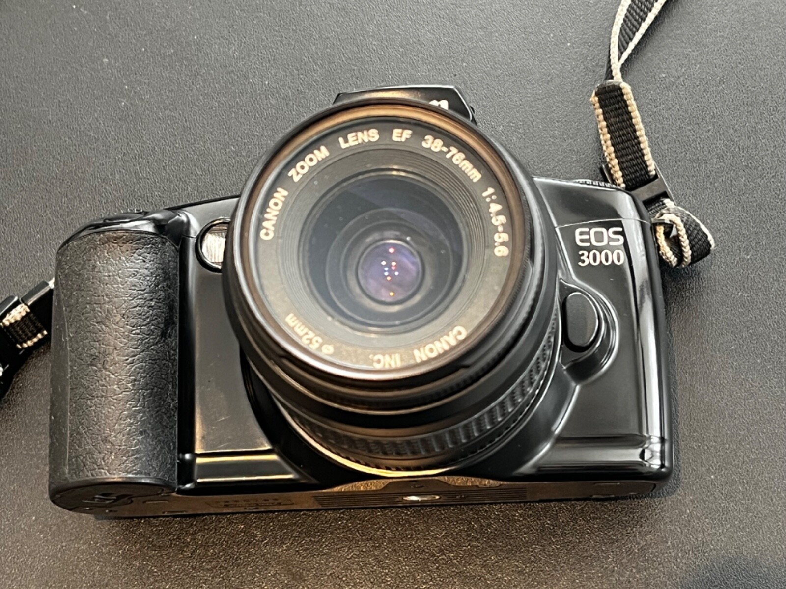 Canon EOS 3000 35mm SLR, Canon 3876mm F14.55.6. New Canon camera bag