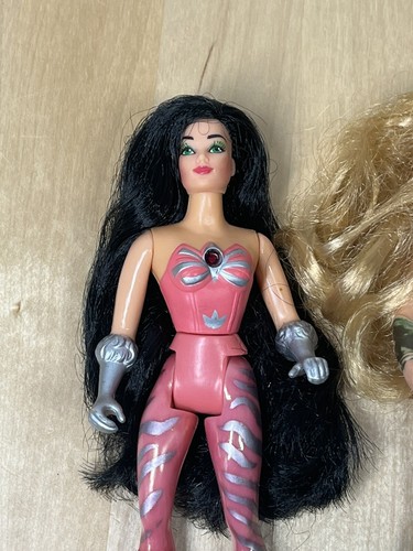 Vintage 1985 She-Ra and Catra Mattel Princess of Power MOTU Dolls Lot of 2 - Picture 2 of 17