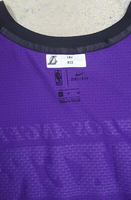 LeBron James’s L.A. Lakers Jersey Is Already a Best-Seller | GQ