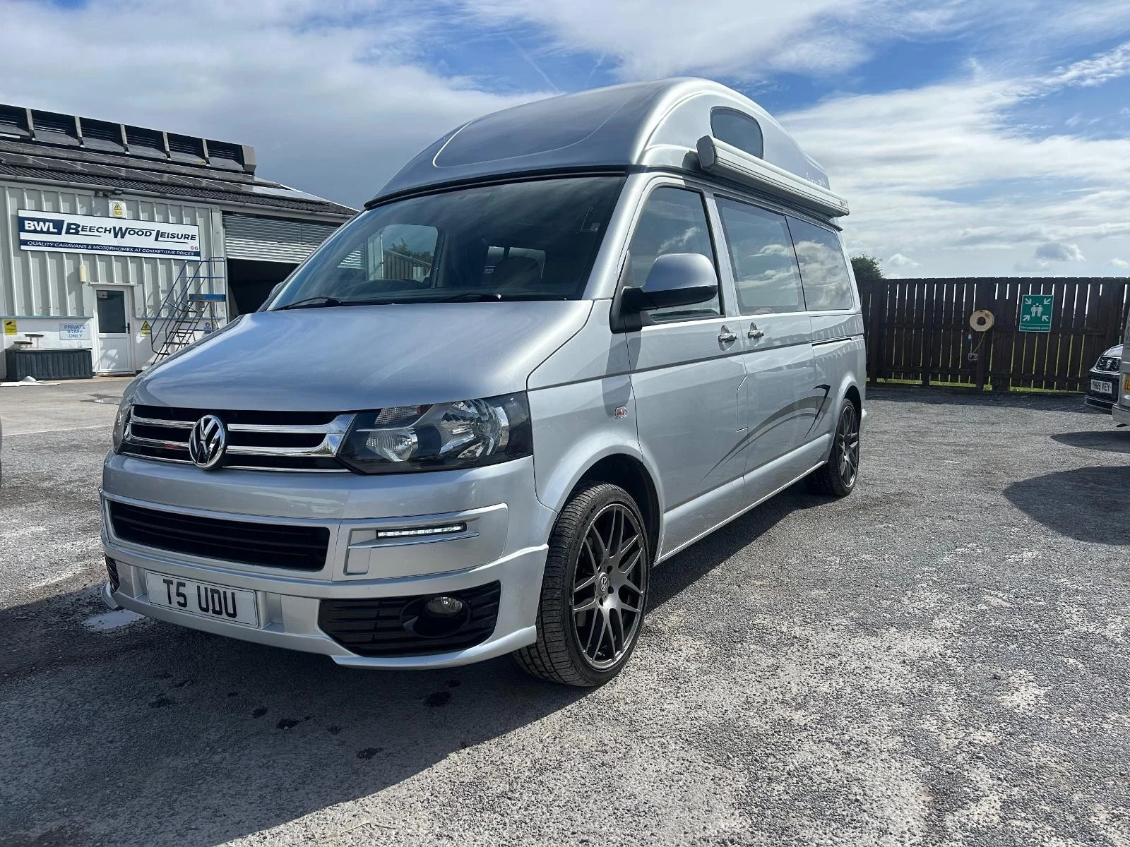 Volkswagen Leisuredrive Vivante 20 Tdi T30 Campervan 4dr Diesel Manua 2012 T
