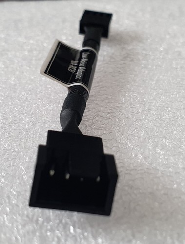 Noctua NA-RC7 4-pin FAN Low Noise Adapter Cable - Afbeelding 2 van 3