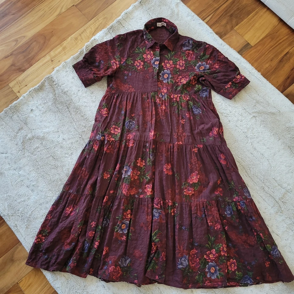 Natural Life 尺寸 M Rebecca 分层迷笛连衣裙紫藤蓝色紫色粉红色花卉 — 第 2/4 张图片