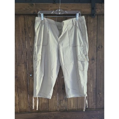 St. John's Bay Khaki Cargo Capris