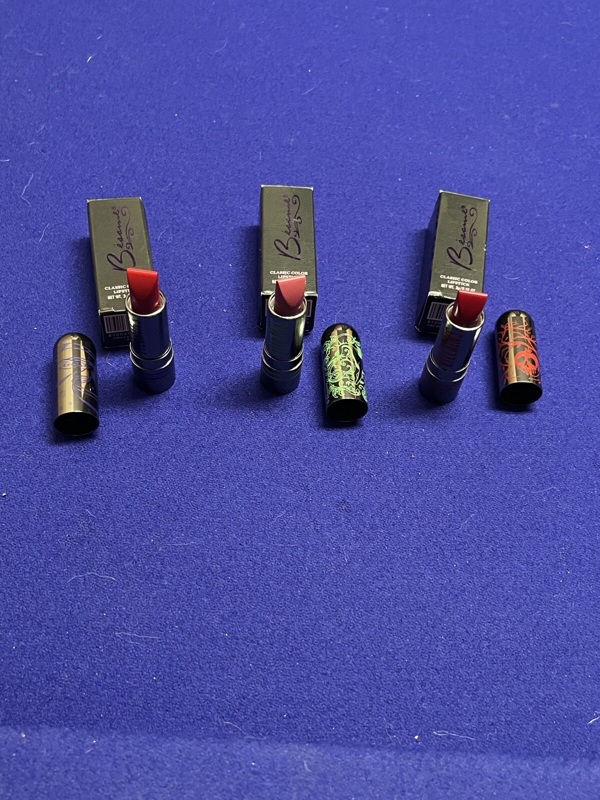 Lápiz labial Besame Cosmetics Disney Villains ELIGE 1 URSULA MALÉFICA REINA MALÉFICA