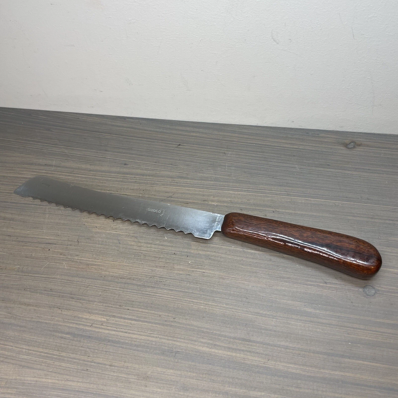7 1/2 “ Serrated Bread Knife Rowoco France Awesome Brown Wooden Handle Stainless